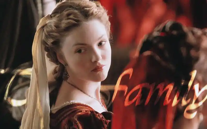 波吉亚家族cesarelucrezia丨只要一想到上帝他也总是