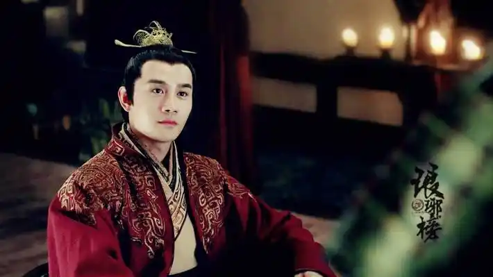 在一代贤王皇长子祁王萧景禹身边教养长大,前赤焰军少帅林殊最好的