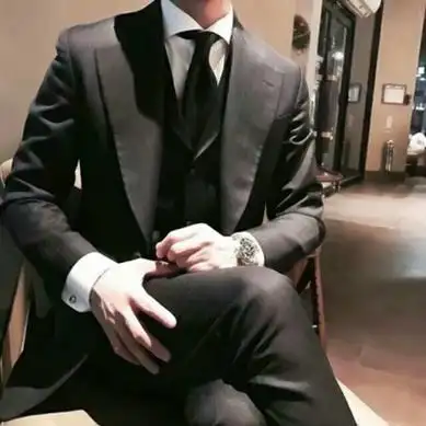 西装头像男生高清图片成熟帅气的高冷西装头像精选