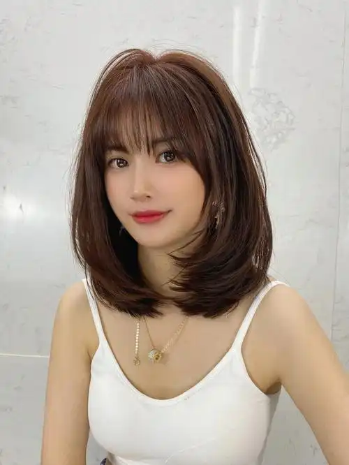 很火的初恋发型适合长脸方脸菱形脸的短发发型~超显脸小