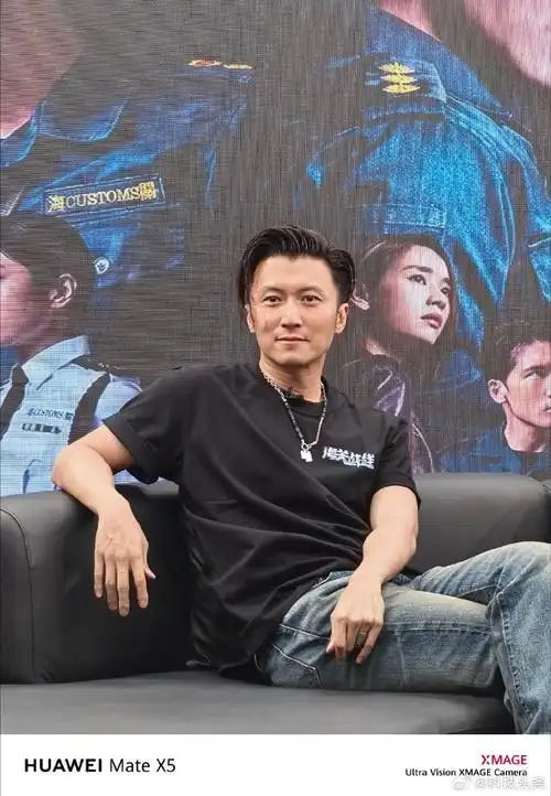 我整这小发型就是学他,帅.  #谢霆锋有多能打