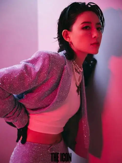 theicon x 李斯丹妮