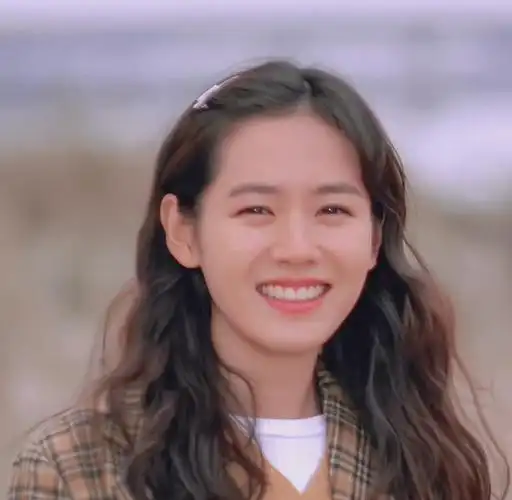 孙艺珍头像帮选