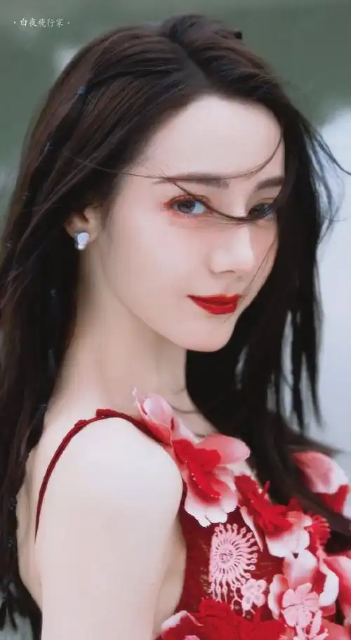 迪丽热巴##迪丽热巴邓妍##迪丽热巴利剑玫瑰