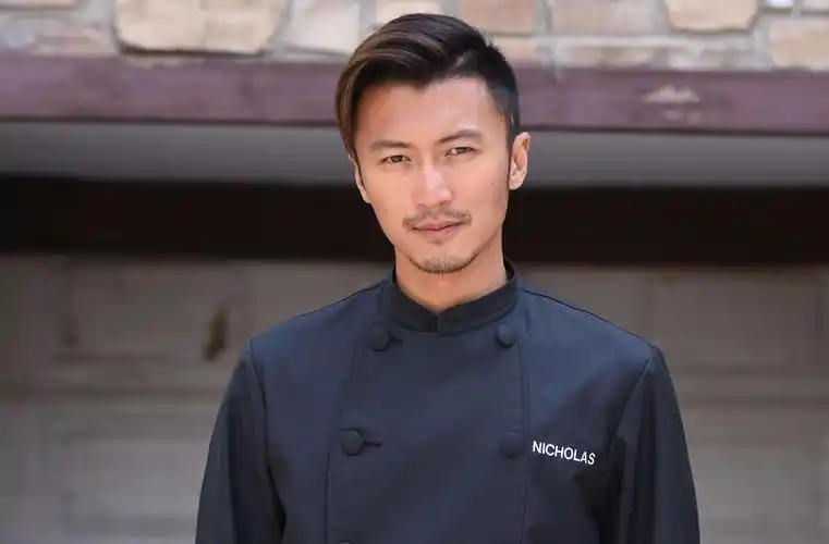 谢霆锋回应网传谣言 表示自己与张柏芝三胎儿子无任何关系-今日天气网