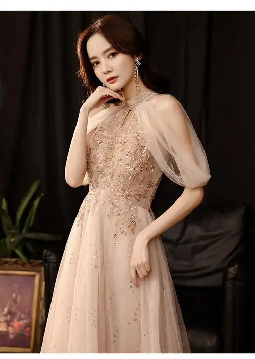 高端大气上档次晚礼服宴会女新款气质挂脖轻奢名媛年会仙气学生主持人