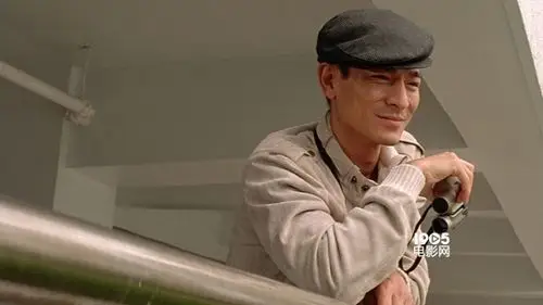 《龙凤斗》将于2月10日在大银幕重映,今日电影发布最新版预告片和海报