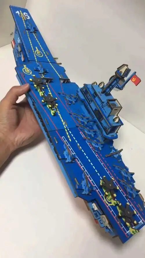航空母舰之辽宁舰手工diy加简介