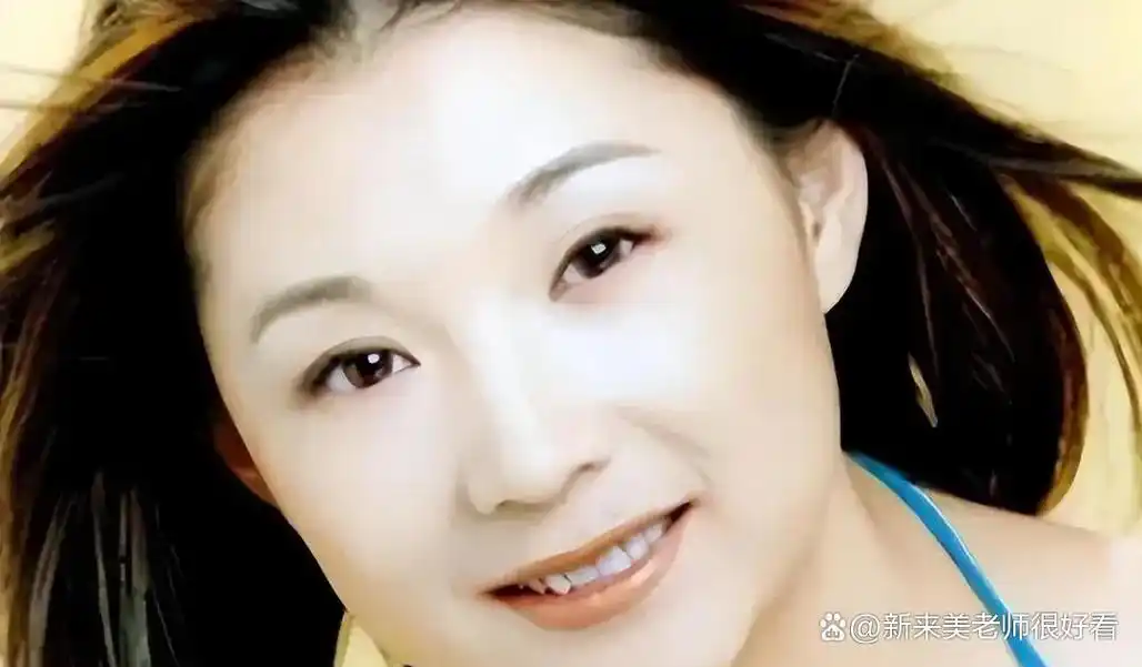 "央视主持"钱琳琳:二婚带儿子嫁小6岁张译,婚后却选择丁克