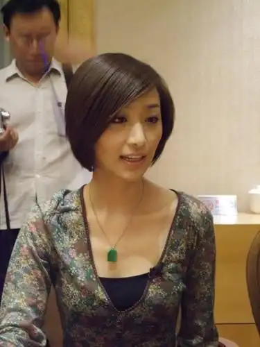 聂卫平新收美女徒弟 唐莉