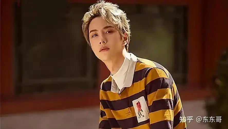 有人爆料在北京朝阳区某男星嫖娼被抓,时间点跟王一博的ip地址一吻合