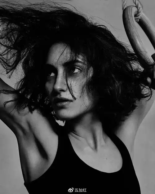 伊莉莎维塔·波罗地娜(俄罗斯)【摄影】作品(26)(20p)