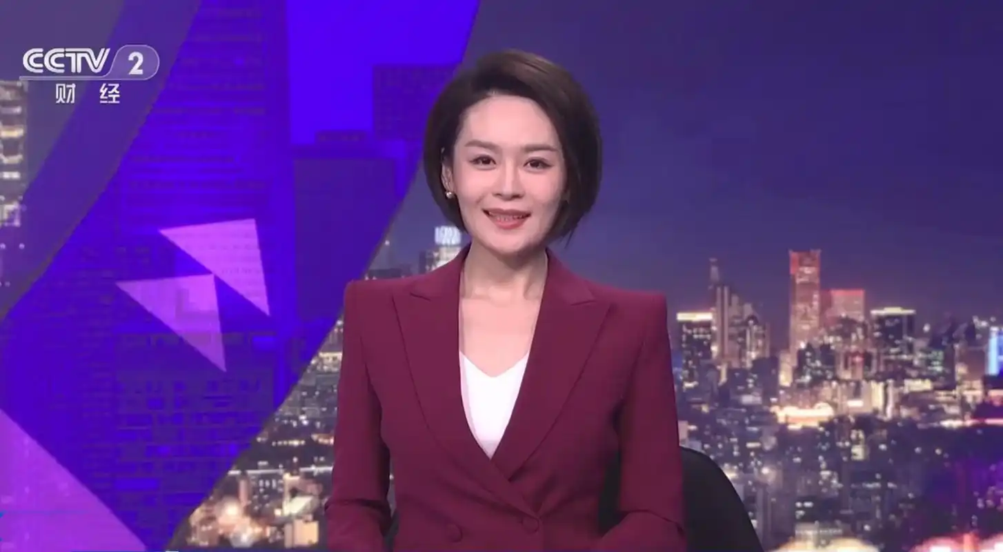 央视主持人龙洋确定离开财经频道,谁能够顶替她的位置?