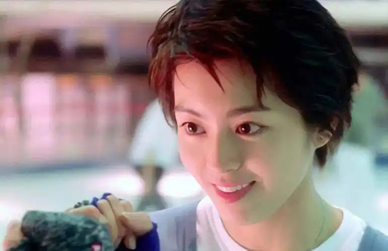 原创梁咏琪的短发25年了揭秘短发玉女不留长发的原因