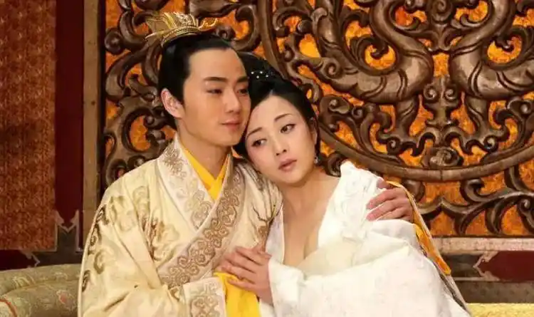 李治蒙冤千年,历史上的他被严重低估,外国史学家称其为"黄祸"_武则天