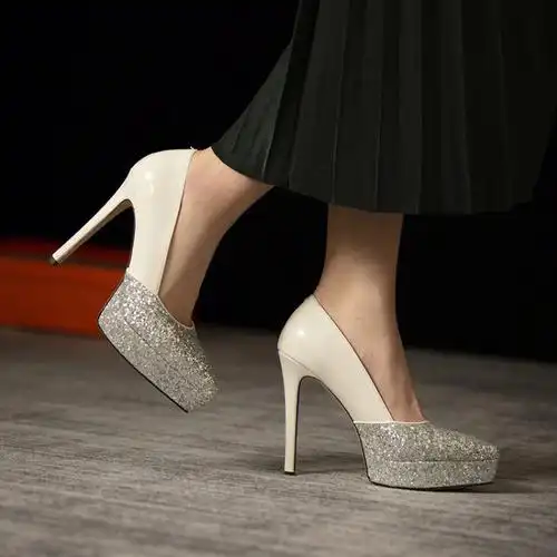 2022春款尖头防水台高跟鞋