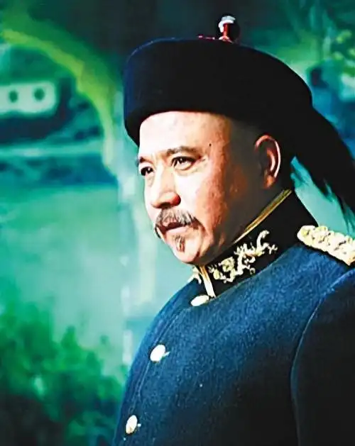 袁世凯去世前预言当下只有三个人可能拯救中国分别是谁