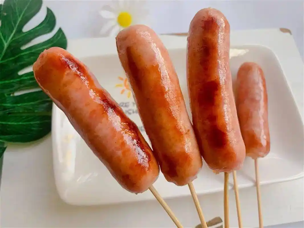 自制q弹爆汁脆皮肠皮脆肉嫩爆好吃