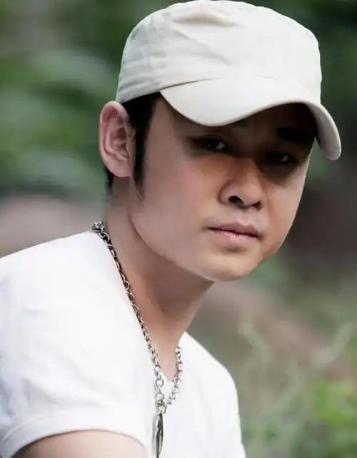 刀郎因被质疑排挤而淡出乐坛他的淡去让歌迷们很是心酸