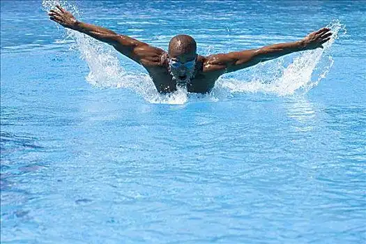 中年,男人,游泳,蝶泳,游泳池