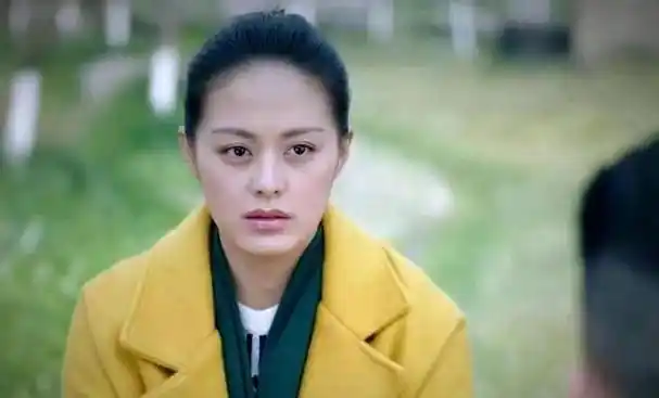 王力可通过细腻的表演展现出林妙雪的企图心,愤懑与无奈,并且在表情和