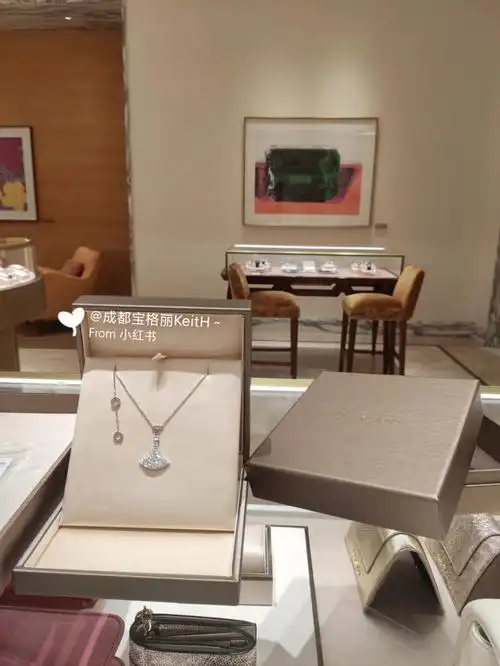 宝格丽白金款小扇子项链7878