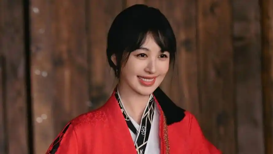 李菲儿不守规矩被扣250分,不自省还甩锅组员,网友怜爱锦超太倒霉