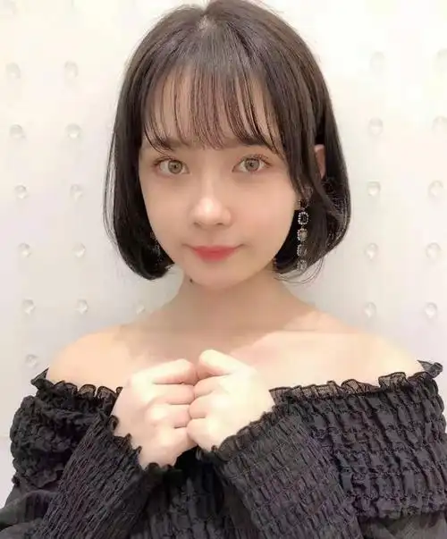 脸大脸圆适合什么发型记住这四个瘦脸公式大饼脸秒变瓜子脸