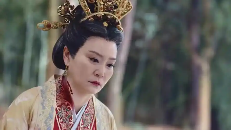 锦绣未央:心儿成为杀手目标,性命攸关之际,身边侍女一举动感人__财经