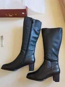 航空公司空乘女靴,国航高跟冬靴,码数37,带薄绒,全新,公司