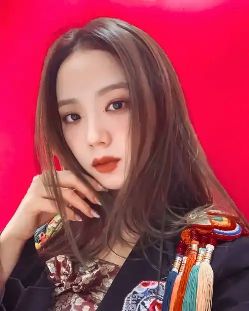 金智秀暖心鼓励粉丝!她是韩国女星雪肤玉貌美得让人窒息