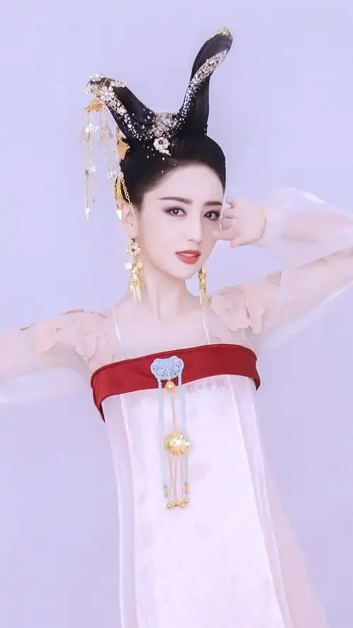 梦回赵飞燕#姐多接点古装戏吧求求了|佟丽娅|618晚会| 禁二改,二传cr