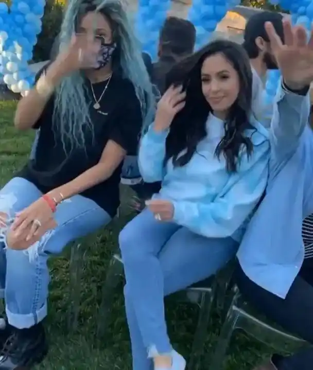 曼巴女王 #有一种爱情叫科比和瓦妮莎 #瓦妮莎晒出女儿照片 - 抖音