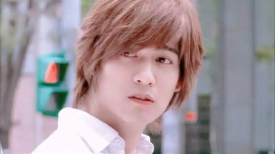 周渝民19岁到40岁的影像变化,"花泽类"也是很多人的初恋男神啊-娱乐视