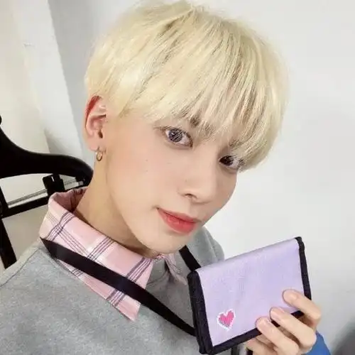 姜泰贤-柏林头像铺-话本小说网