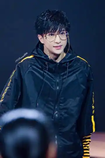 薛之谦蒙面唱将猜猜猜