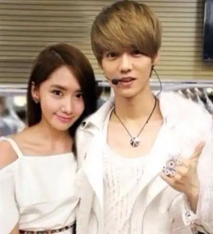 她是韩国"顶级美人",鹿晗称她是理想型,如今30岁却活成了这样!_林允儿