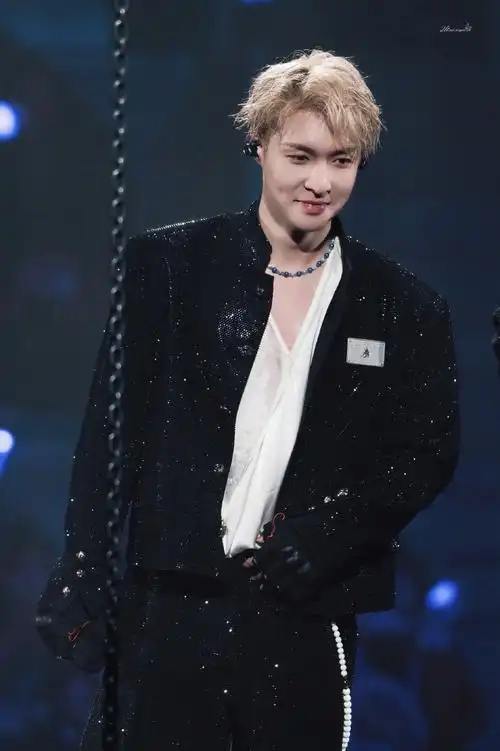 张艺兴[超话]##张艺兴大航海无远弗届巡回演唱会##张艺兴重庆演唱会