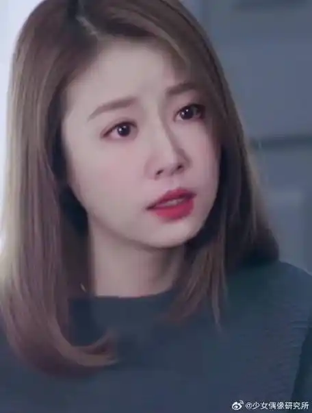 早期的林心如,妥妥的清纯小白花气质#林心如[超话]# #林心如#  早期的