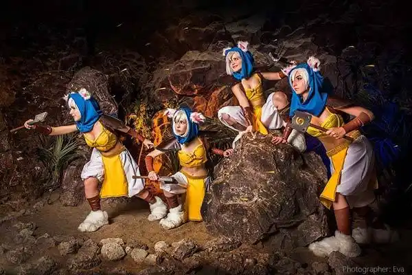 让人再也无法直视的米波五狗齐飞cos图集4