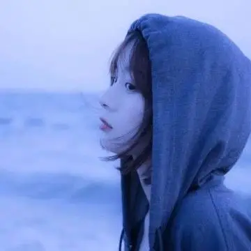 高冷霸气侧脸女生头像