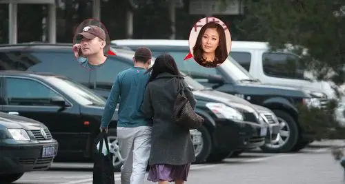 那英生日老公送上爱心蛋糕 罕见生活照显甜蜜