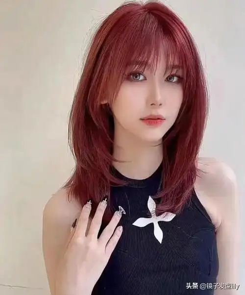 圆脸发型女新款,圆脸最新发型女(八月人气发型推荐100款)