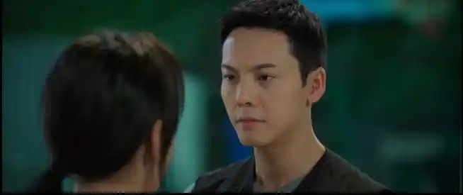 陈伟霆章若楠对视好甜##照亮你今日开播