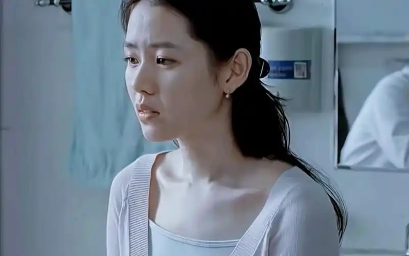 为艺术献身的女星——孙艺珍