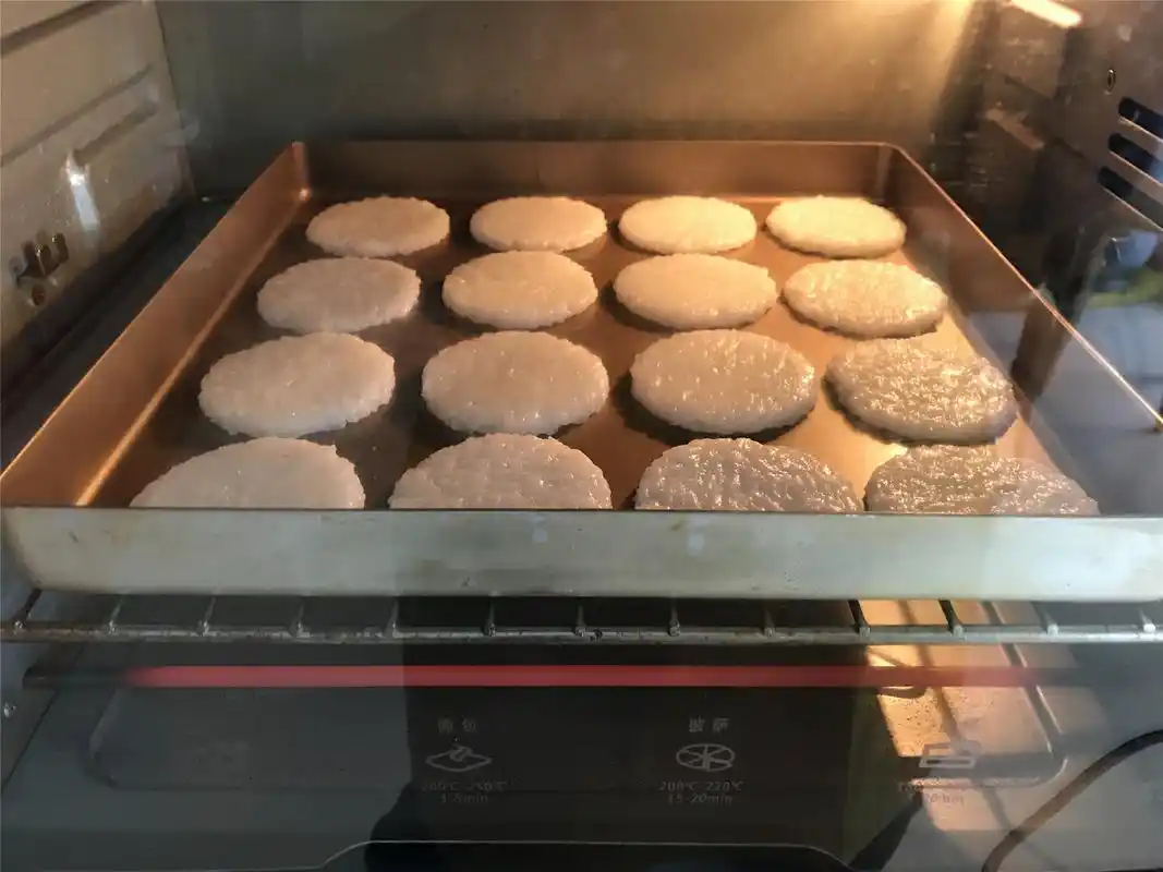 烤箱可以做什么好吃的(烤箱可以做什么好吃的烤饼)