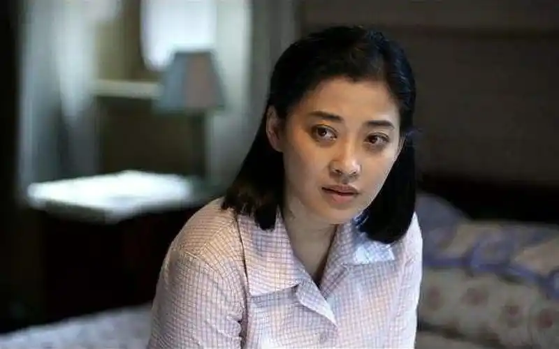 《父母爱情》里的"安杰",45岁梅婷有两段婚姻,今婚姻美满幸福_哔哩