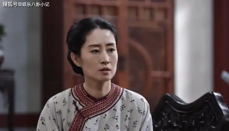 火出圈,37岁与富豪离婚,16岁女儿气质容貌不输她_刘敏涛_丈夫_巩俐