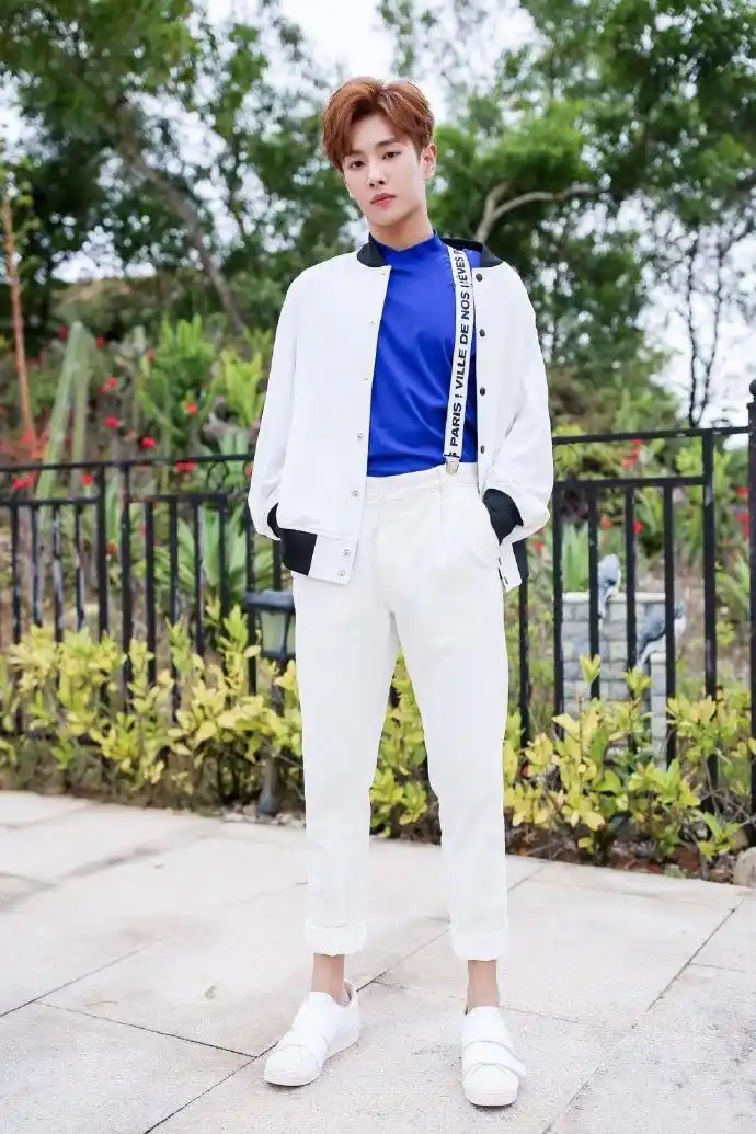 unine_李汶翰撩人是不是可以叫"旺旺挑豆"?哈哈哈哈哈