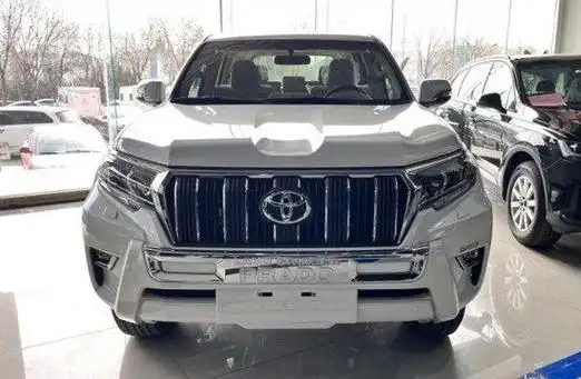 2022款丰田普拉多2800现车钜惠50余万